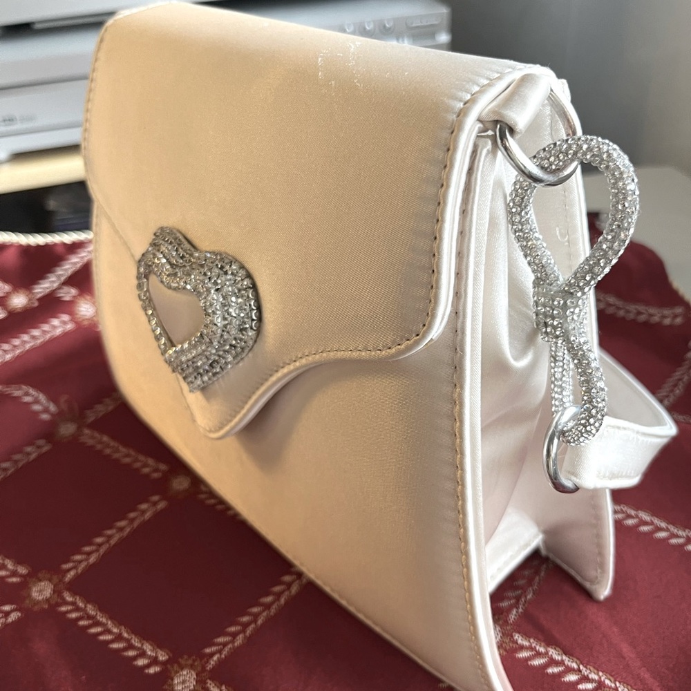 Brand New Small Romantic Heart Center Shoulder Ba… - image 6